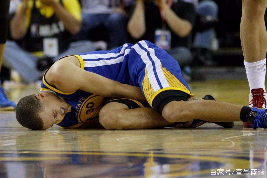 博鱼-沙尔克遭遇球员伤病潮,战绩节节败退(沙尔克04vs科隆) 第1张 博鱼-沙尔克遭遇球员伤病潮,战绩节节败退(沙尔克04vs科隆) 第1张